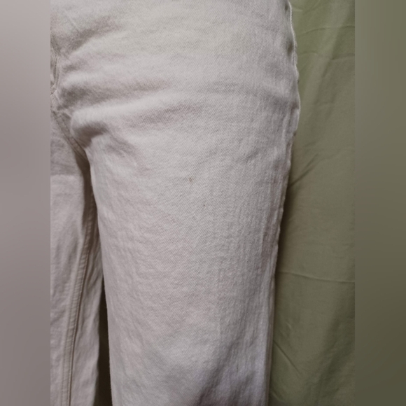 Abercrombie & Fitch The Dad High Rise Light Cream Straight Leg Jeans Size 6 - Picture 8 of 11